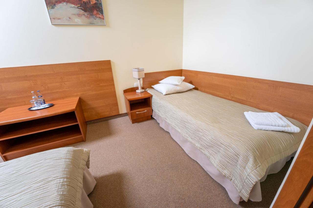 Hotel Szelcow 레스코 외부 사진